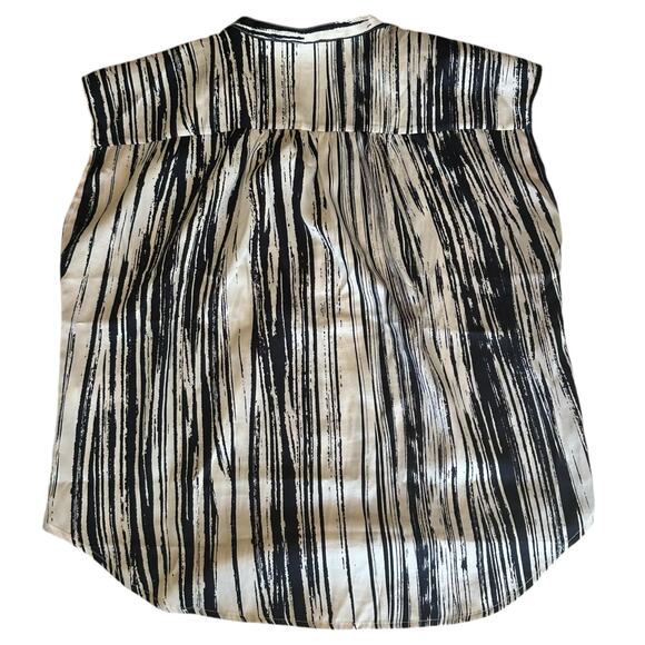 Womens Tank Top Size Medium Loose Fit Black and White - Picture 6 of 7